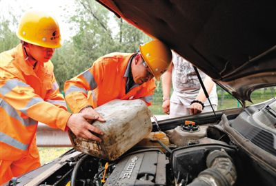 佛冈吴江道路救援